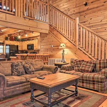 Pigeon Forge Cabin With Games, 1 Mi To Parkway! Esterno foto