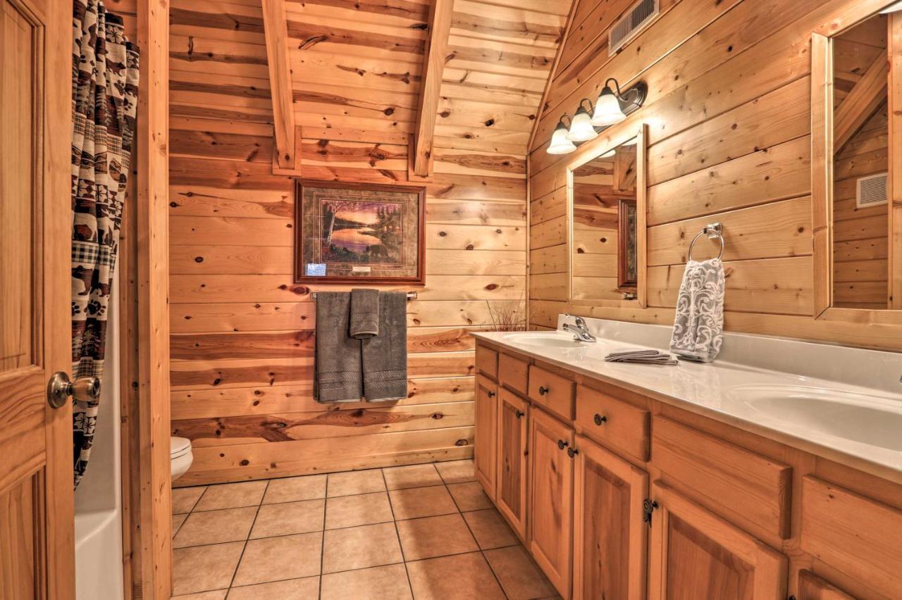 Pigeon Forge Cabin With Games, 1 Mi To Parkway! Esterno foto